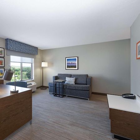 Newly Renovated-Hampton Inn & Suites Casper Exterior photo