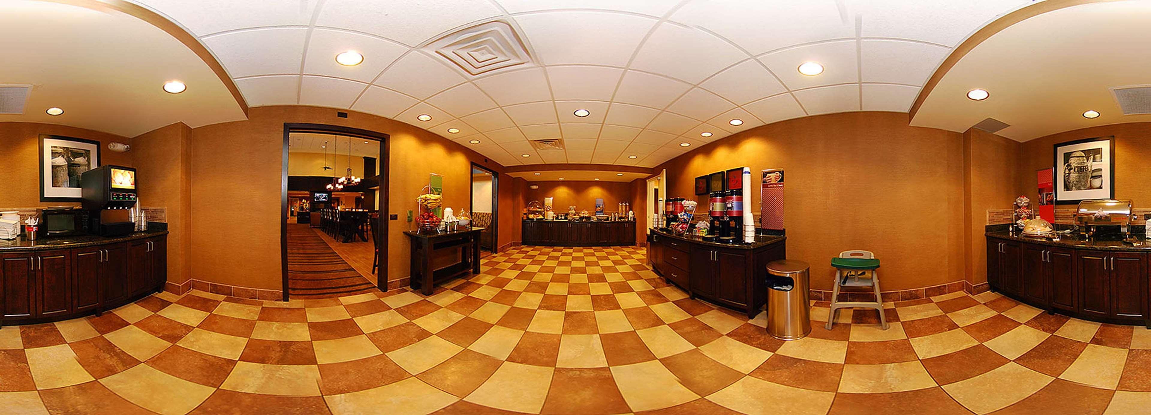 Newly Renovated-Hampton Inn & Suites Casper Exterior photo